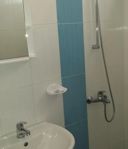 招待所 Margarita 3*